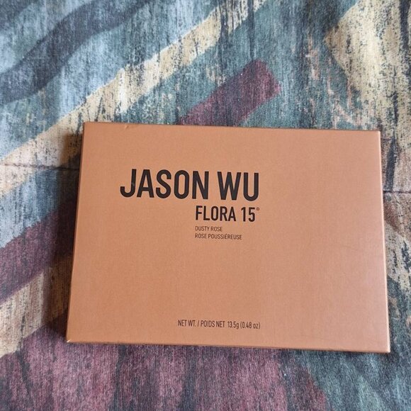 🌸 Jason Wu – Flora 15 Eyeshadow Palette (Dusty Rose) 🌸 - Picture 6 of 7